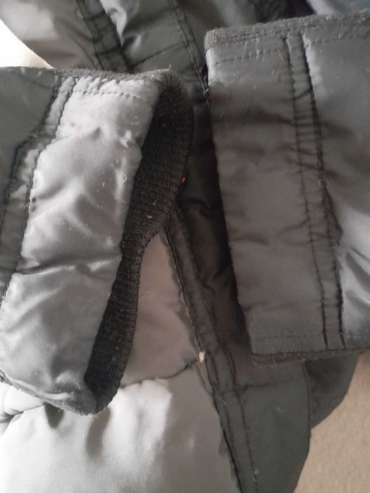 Jacheta Calvin Klein/ pene, s, 100 lei