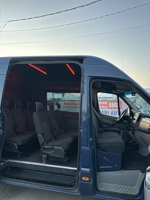 Mercedes Sprinter 319 CDI 3.0 V6 190CP XXL 9 Locuri Cârlig 3.5T 319