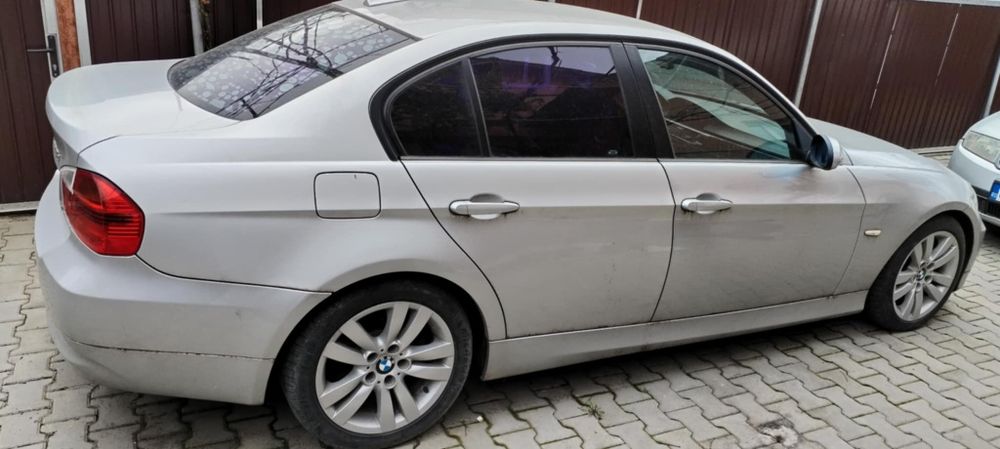 Vand BMW .Masina de garaj