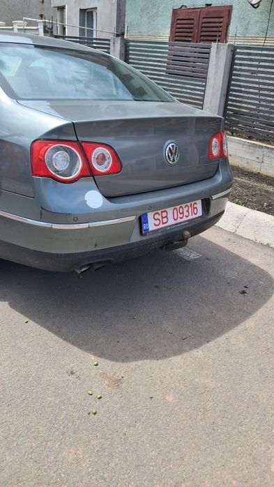 Mașină  este într-o stare bună