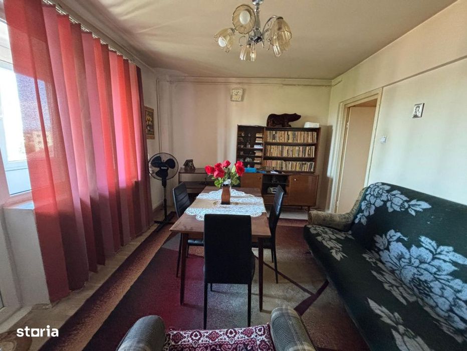 Apartament – Ploiești, Centru - Vedere 3
