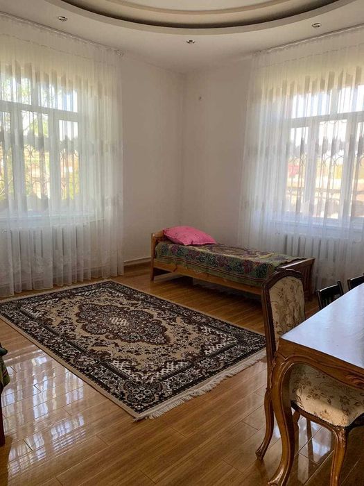 Продаётся Дача с большим красивым садом и видом на горы