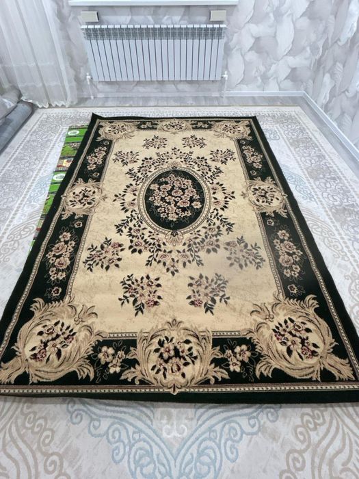 Продам ковер б/у