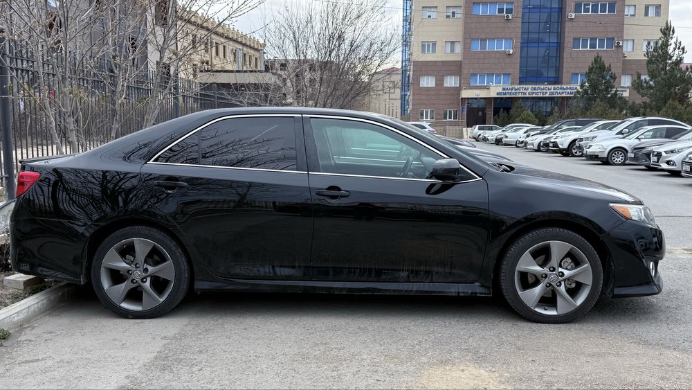 Продам 225/45 R18 комплект