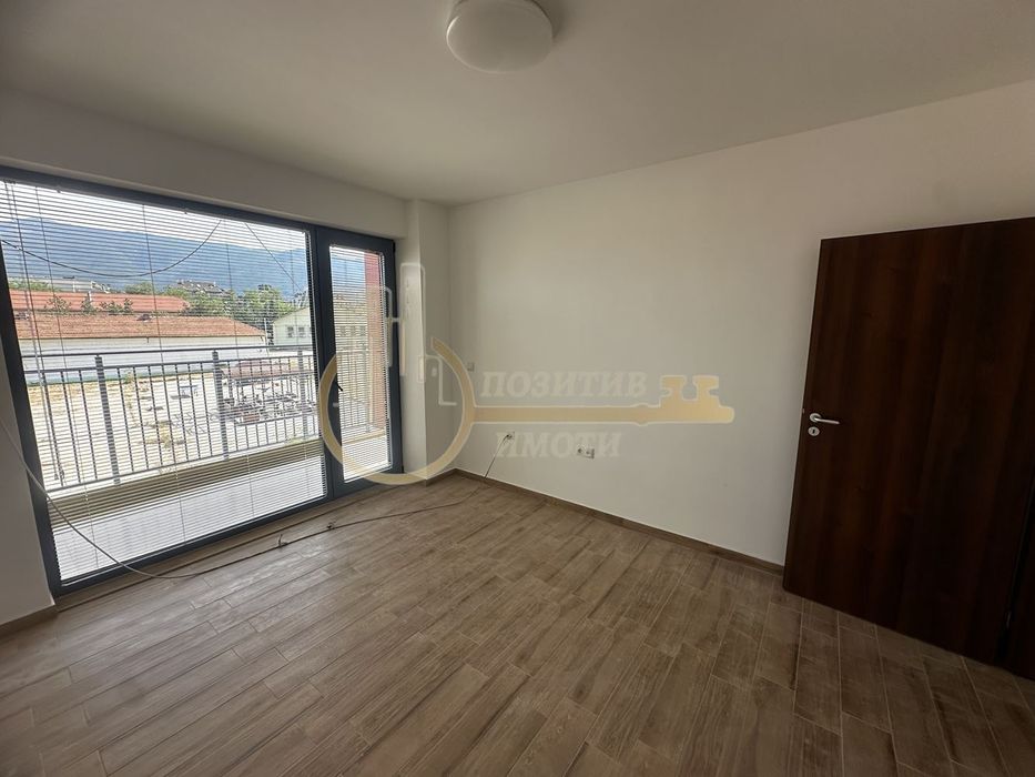 Дава се под наем Тристаен апартамент в София, Овча купел - 120 кв.м за 750 € - Снимка #7