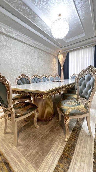 Роскошный стол + 12 стульев | Состояние: НОВОЕ! Стол ва 12 курси.
