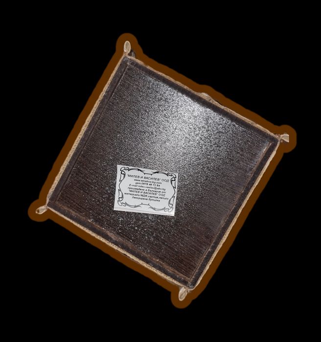 Подаръчна кутия за вино с метални и дървени детайли - юбилей