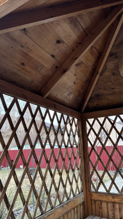 Беседка из дерева