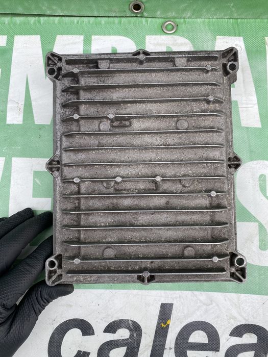 Calculator motor Audi Q7 3.0 tdi CRT