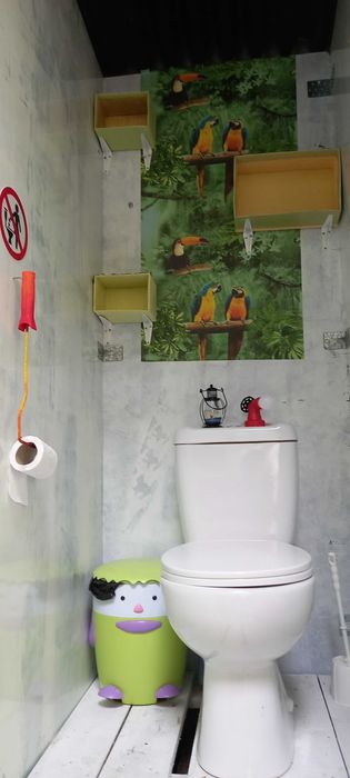 Продавам напълно оборудвана каравана със самостоятелни баня и тоалетна