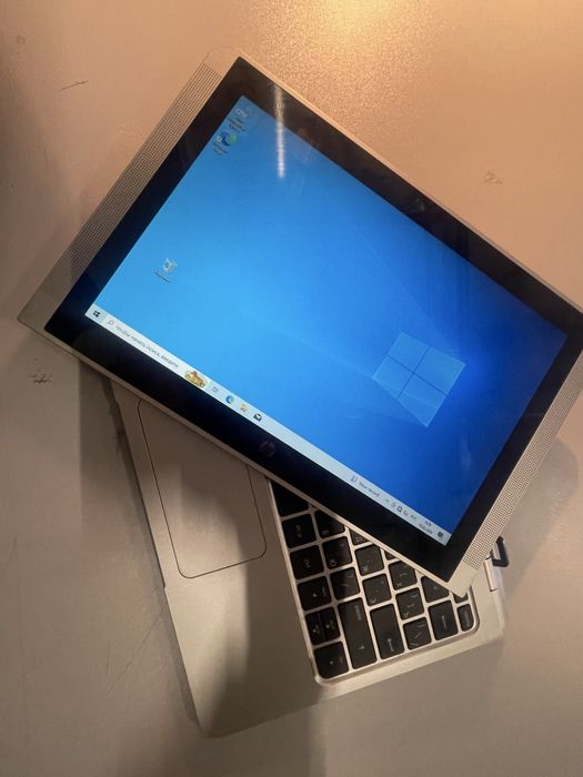 Планшет , нетбук HP.