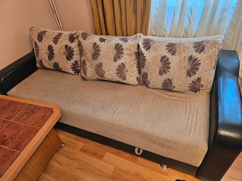 Canapea extensibilă cu ladă și fotolii