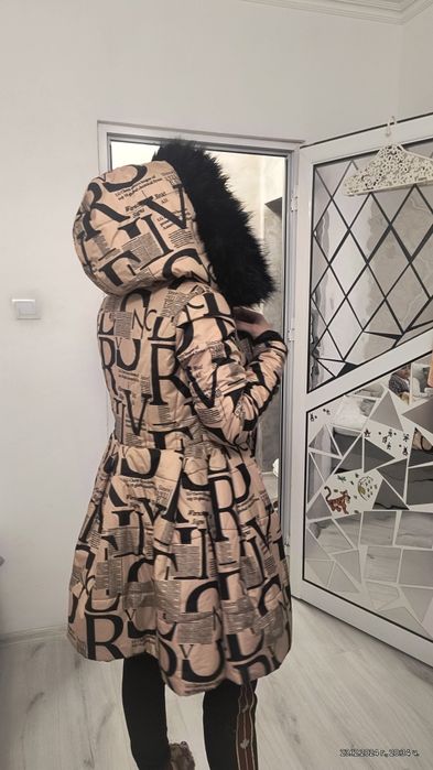 Уникално  бутиково зимно дамско  яке NICOLE COLLECTION 100лв