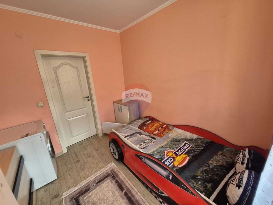 Дава се под наем Тристаен апартамент в Варна, Възраждане 1 - 82 кв.м за 498.27 € - Снимка #16