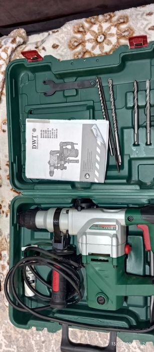 Перфоратор DWT BH09-26