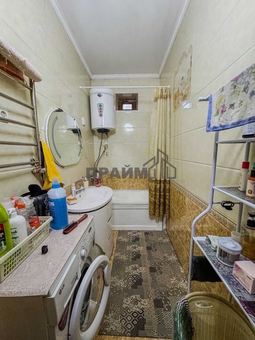 ПРОДАМ 5 ком. дом Центр (Артем ПРАЙМ)