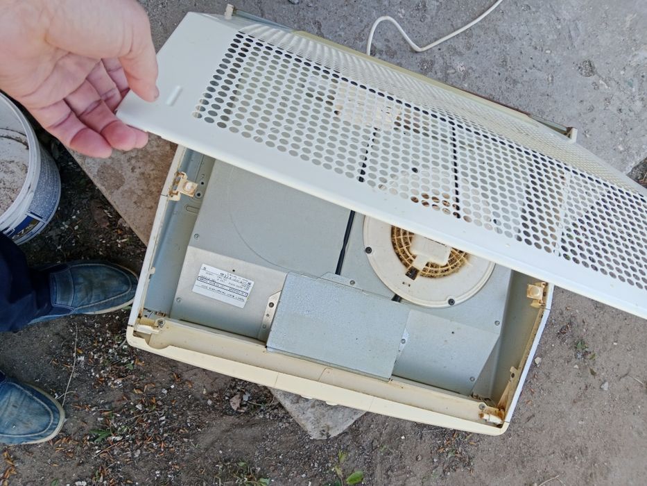 Продам вытяжка для кухни за 5000