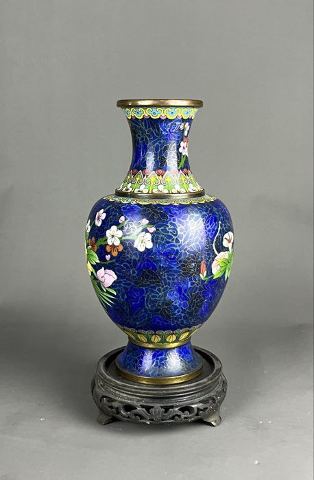 Продам Ваза клуазоне