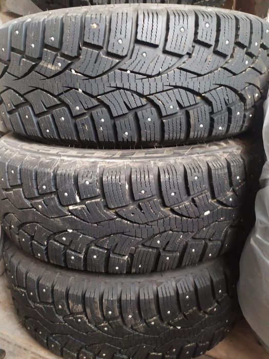 Диски с шинами 2 комплекта