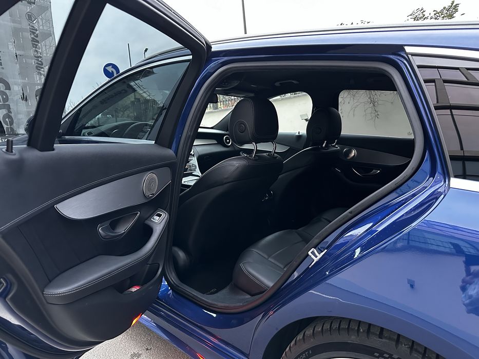 Vand/Schimb Mercedes-Benz C Class • AMG Pack • ILS • Ambientale • Portbagaj Electric •