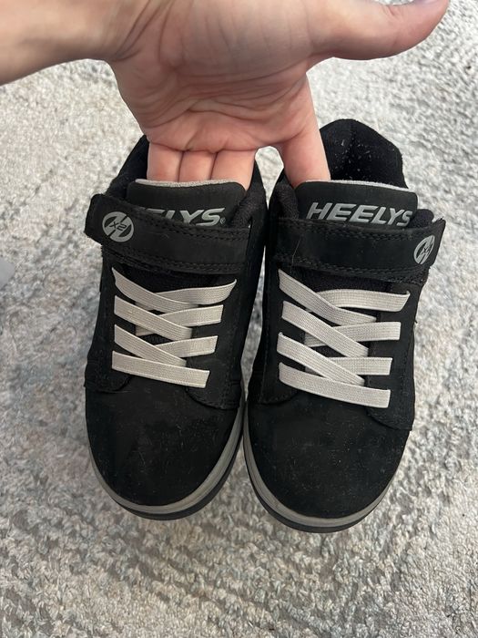 Роликовые кроссовки, 32 размер