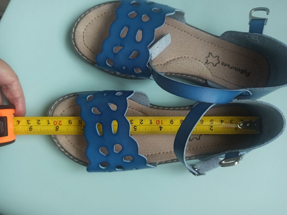 Sandale din piele pentru fete 32