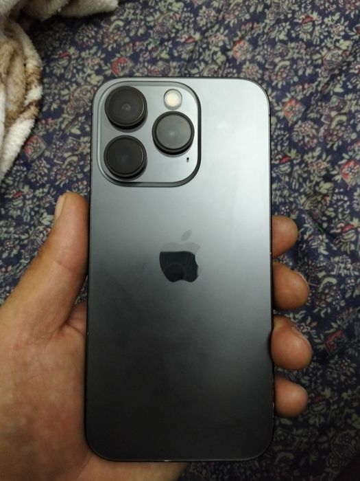 iPhone 14про помять 256