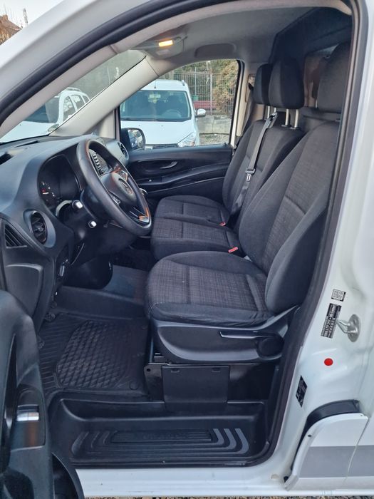 Mercedes Vito 2.2 TDI 2015 lung AC 3locuri