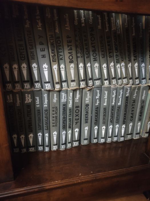 Продам книги в хорошем состоянии