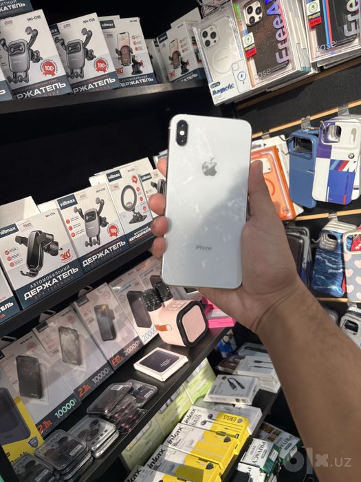 Iphone xs max yaxw holatda