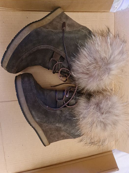 Ghete cu platforma si blana naturala Sasha Fabiani