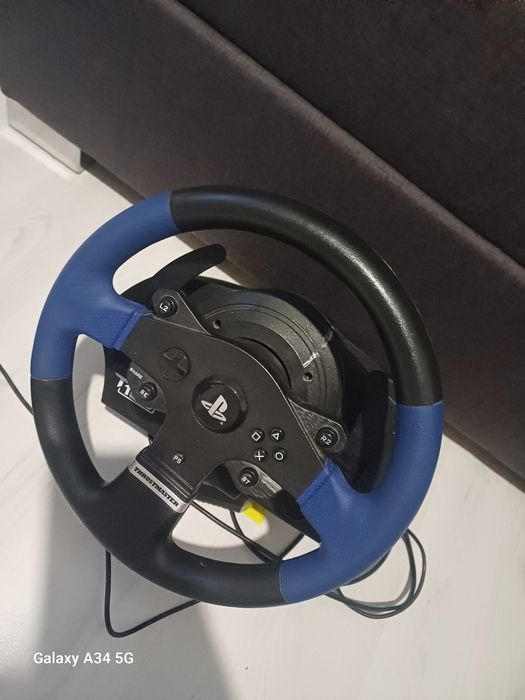 Волан Thrustmaster T150
