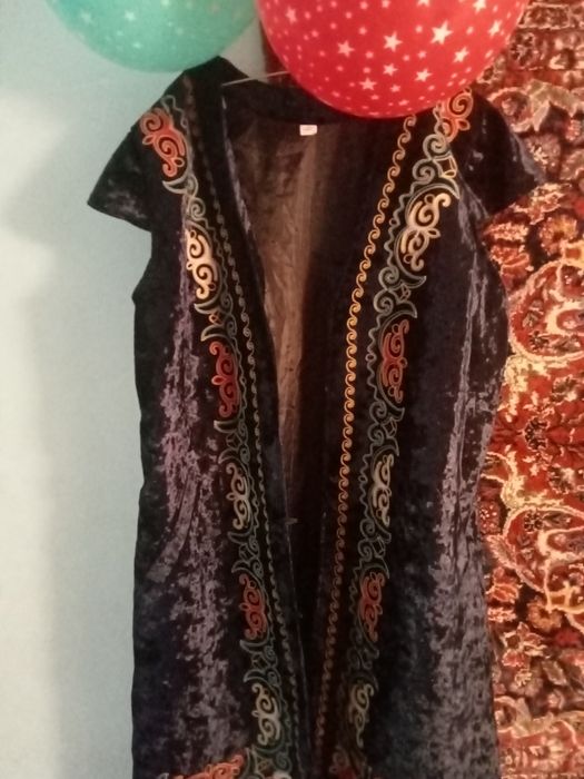 Продам национальная жилетка