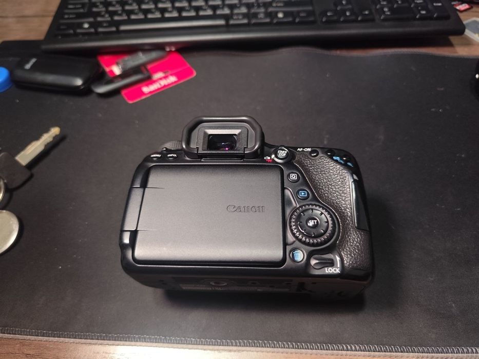 Canon eos 80d + 18.135 obektiv
