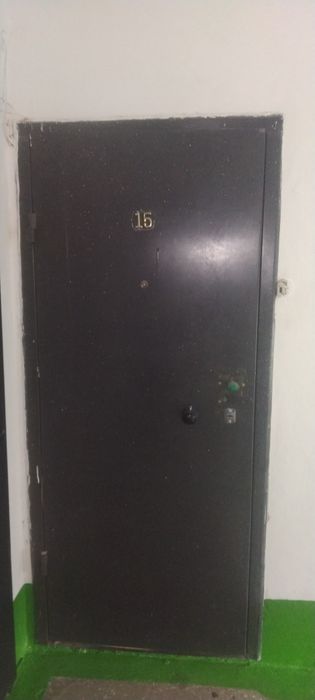 Продам срочна двери