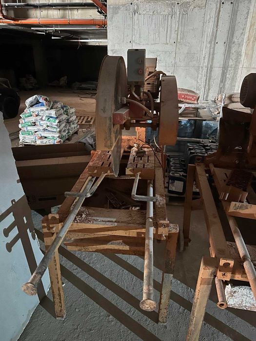 Машина Eurokomax за рязане на стр. мат. 4000W, ф 650 мм, 870 мм