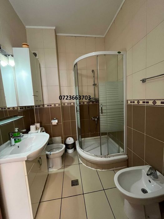 Apartament 3 camere de închiriat – Mamaia, zona Vega,  lângă Hotel Regal