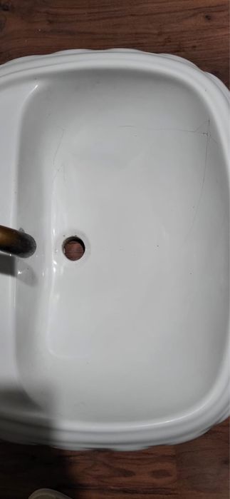 Раковина с пьедесталом