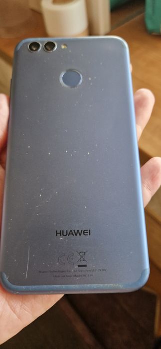 Телефон Huawei Nova 2 64 ГБ