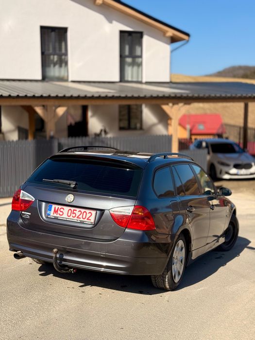 BMW 320d E91 Motor M47 Distributie in fata / Trapa panoramica