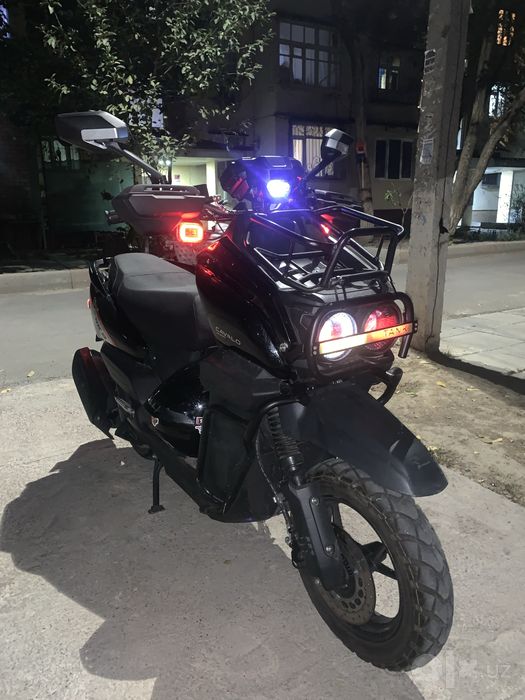 продам скутер Cavalo Tank 2 Pro