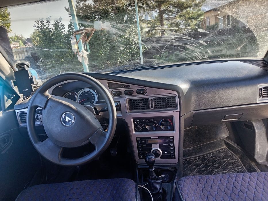 Продам нексию 2 на полном ходу