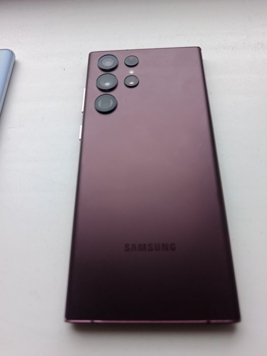 САМСУНГ С22 ультра