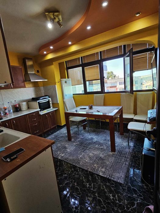 Продава се Тристаен апартамент в Разград, Орел - 76 кв.м за 1074 €/кв.м - Снимка #10