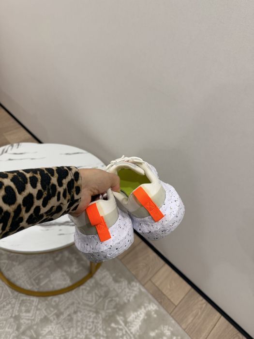 Кроссовки adidas