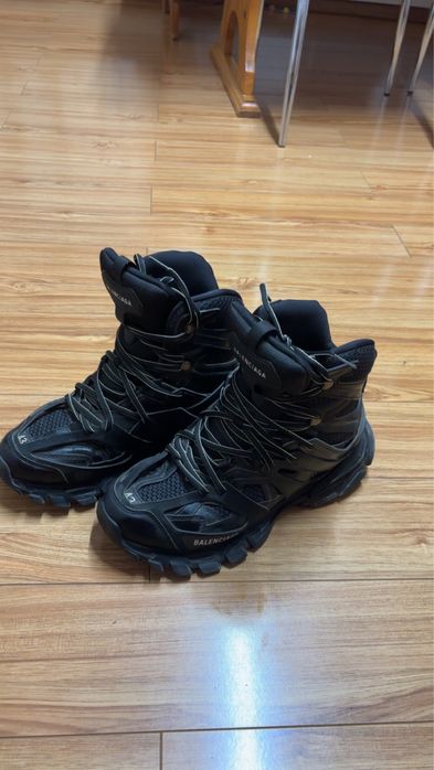 balenciaga track hight