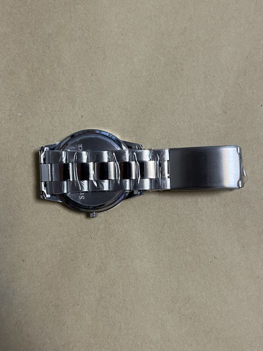 Ceas modern de barbati