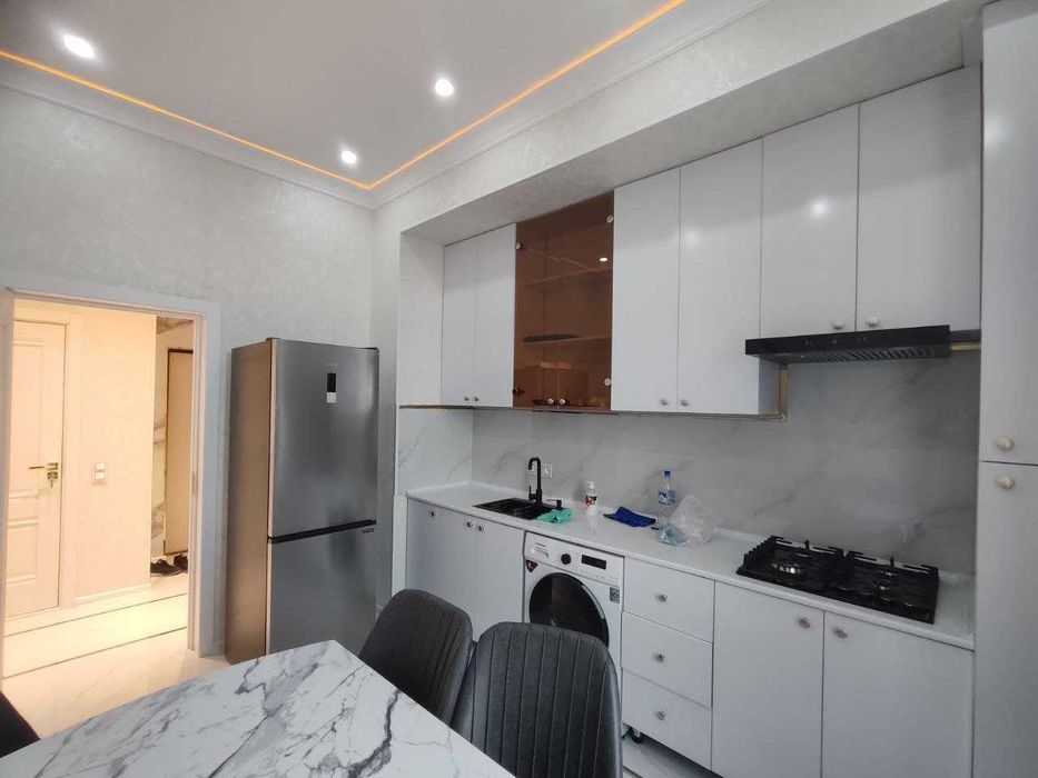 Сдаётся в аренду трёхкомнатная квартира в новостройке ( ул. Сеульская)