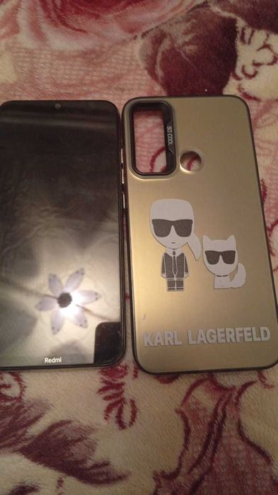 Срочно обмен на айфон 8+ черный