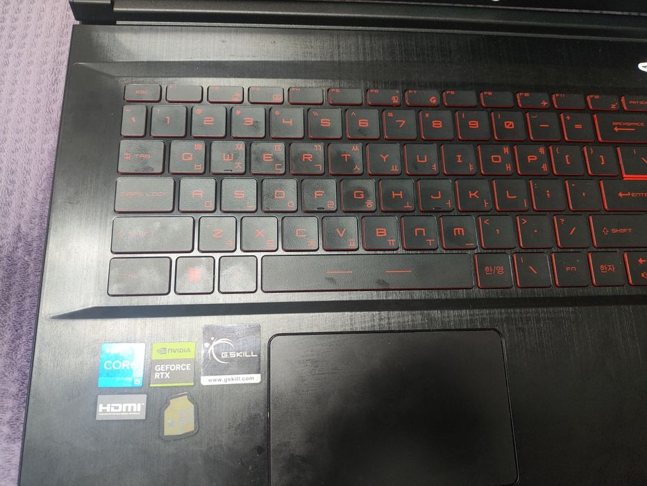 MSI notebook Rtx 4050. Thin GF63 12VE(2TB -  32G)